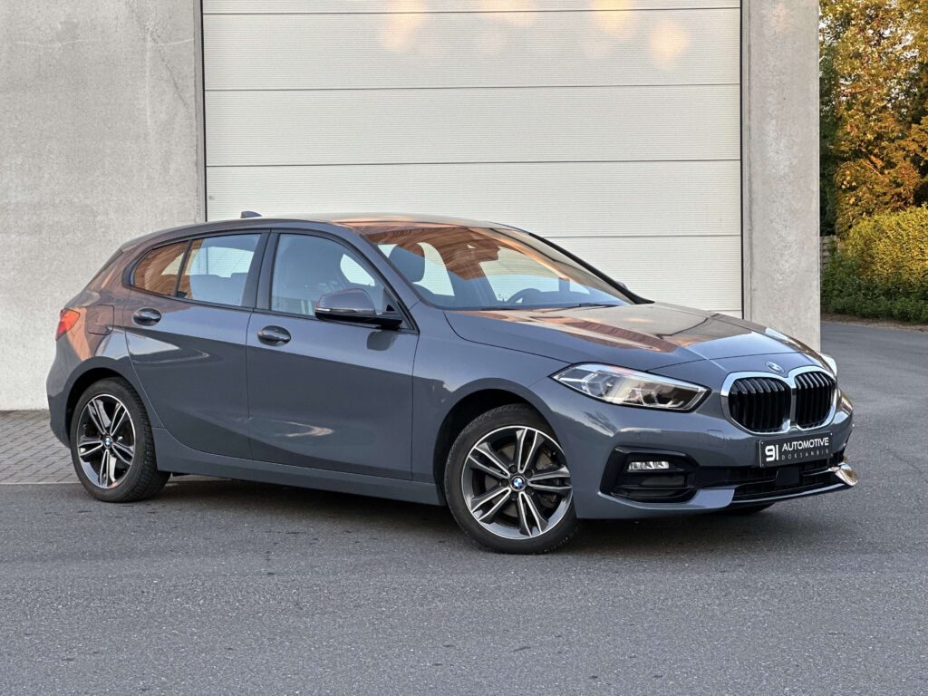 BMW 118